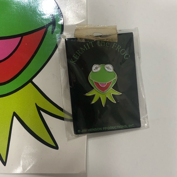 Kermit the Frog Sticker/Pin - Picture 4 of 11